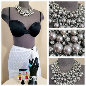 Pearl / Diamente  Statement Necklace